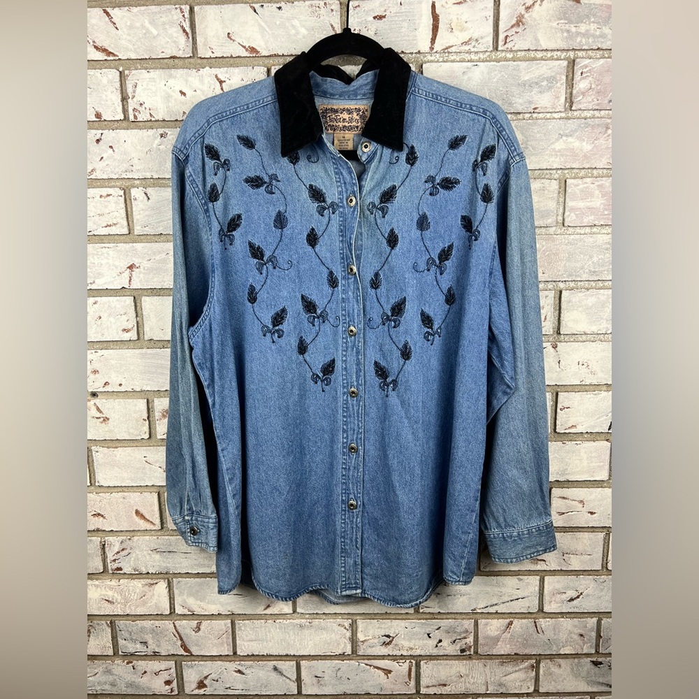 Vintage | Tantrum Blues Denim Button Up Blouse